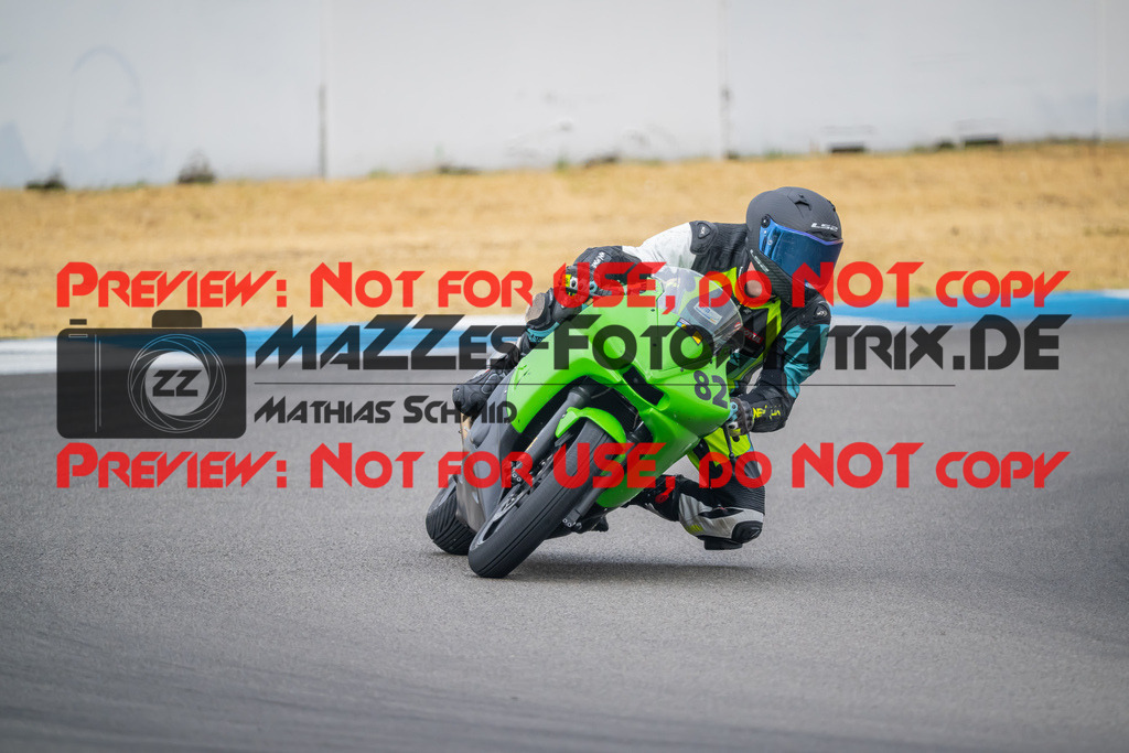 MaZZes-Fotomatrix-20260809-583660 | R1