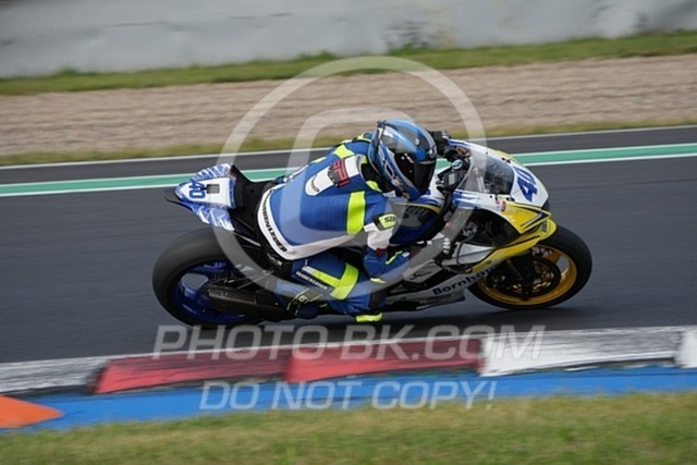 2024_08_09_PBK_12407 | Sportfotografie; SlowMotion; Video; Rennstrecke; Hafeneger; Speer; Racing; RSE; BMW; CBO; Trackday; Motorsportarena; Hockenheimring; Brno; Most; Barcelona; Valencia