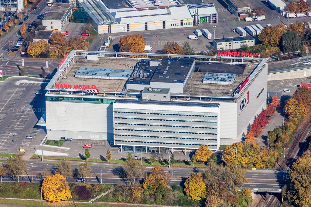 Luftbild: Einrichtungshaus - Möbelmarkt der XXL Lutz, MANN Management GmbH im Ortsteil Rintheim in Karlsruhe im Bundesland Baden-Württemberg in Deutschland. Foto: IMG_35058.jpg vom 31.10.2010 durch Werner Riehm/FLY-FOTO.de