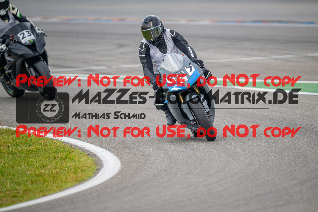 MaZZes-Fotomatrix-20260629-292795 | INST