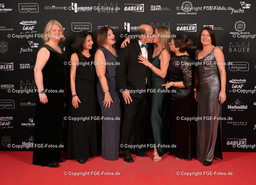 20240128-fge-fotos-0408 | Hofball der FGE am 28.01.2024 im Alten Stadttheater in Eichstätt. - Realisiert mit Pictrs.com