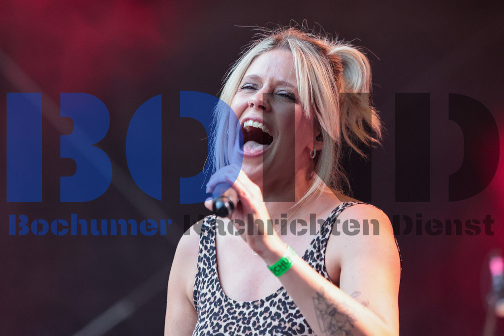 SES_BTLAER20250704-14 | bond - Realisiert mit Pictrs.com