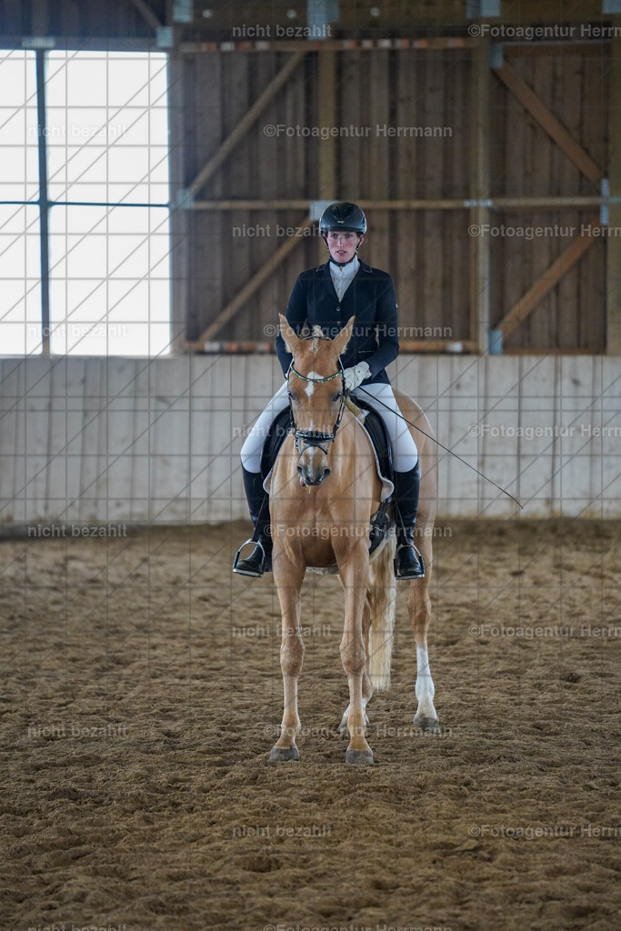 20230518-FAH04579 | Frühjahrsturnier, Landsberg am Lech, 2023, Reitclub Landsberg, Turnierbilder, Fotos Turnier Landsberg, Fotoagentur Herrmann, Turnierfotografen Bayern, Reitsport Fotograf, Pferde Fotograf