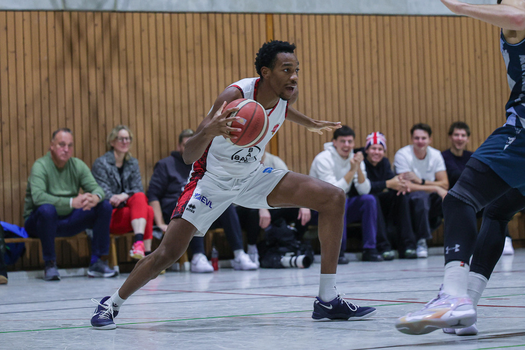 1.Regio BAYER GIANTS vs LippeBaskets Werne-66 | Fotos von Basketballspielen aus dem Raum NRW fotografiert von Gero Mueller-Laschet und Daniel Schaefer - Realisiert mit Pictrs.com