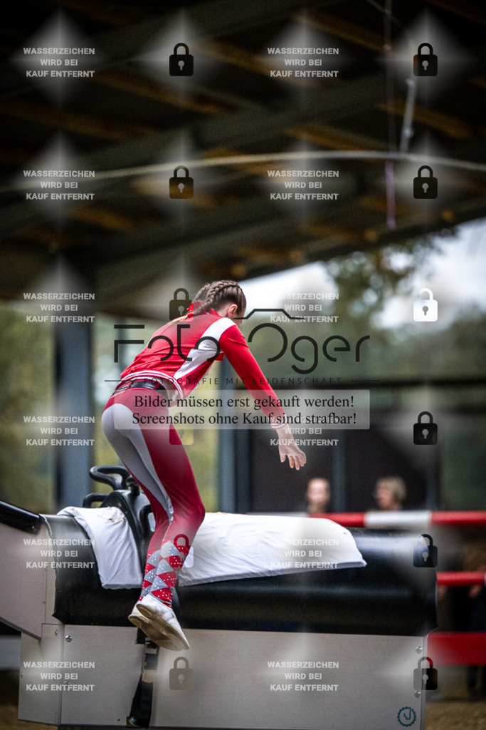 DOS_0180 | Entdecke hochwertige Reitturnierfotos von Foto Oger. Professionell, emotional und authentisch – jetzt Lieblingsmomente im Shop bestellen.Deutschlandweite Turnierfotografie. - Realisiert mit Pictrs.com