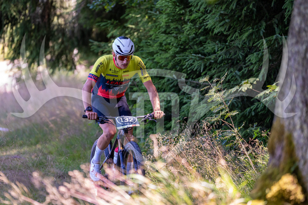 _DSC5842 | Fotogalerie der Treibjagd im Dunkelwald - Dein MTB Etappenrennen im Erzgebirge - Realisiert mit Pictrs.com