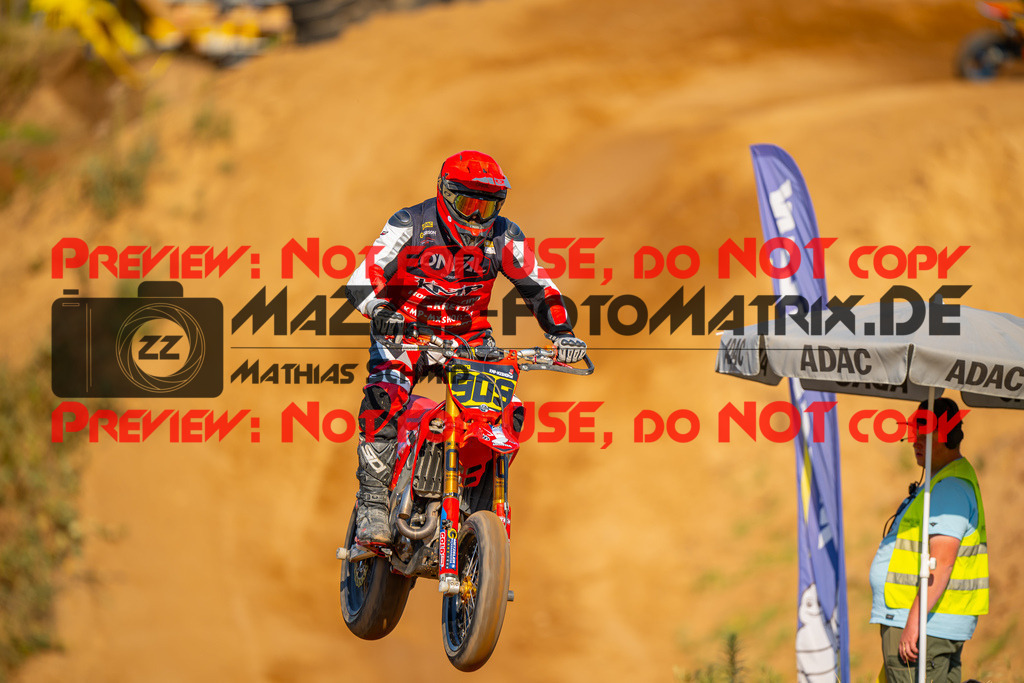MaZZes-Fotomatrix-20260815-601977 | S2