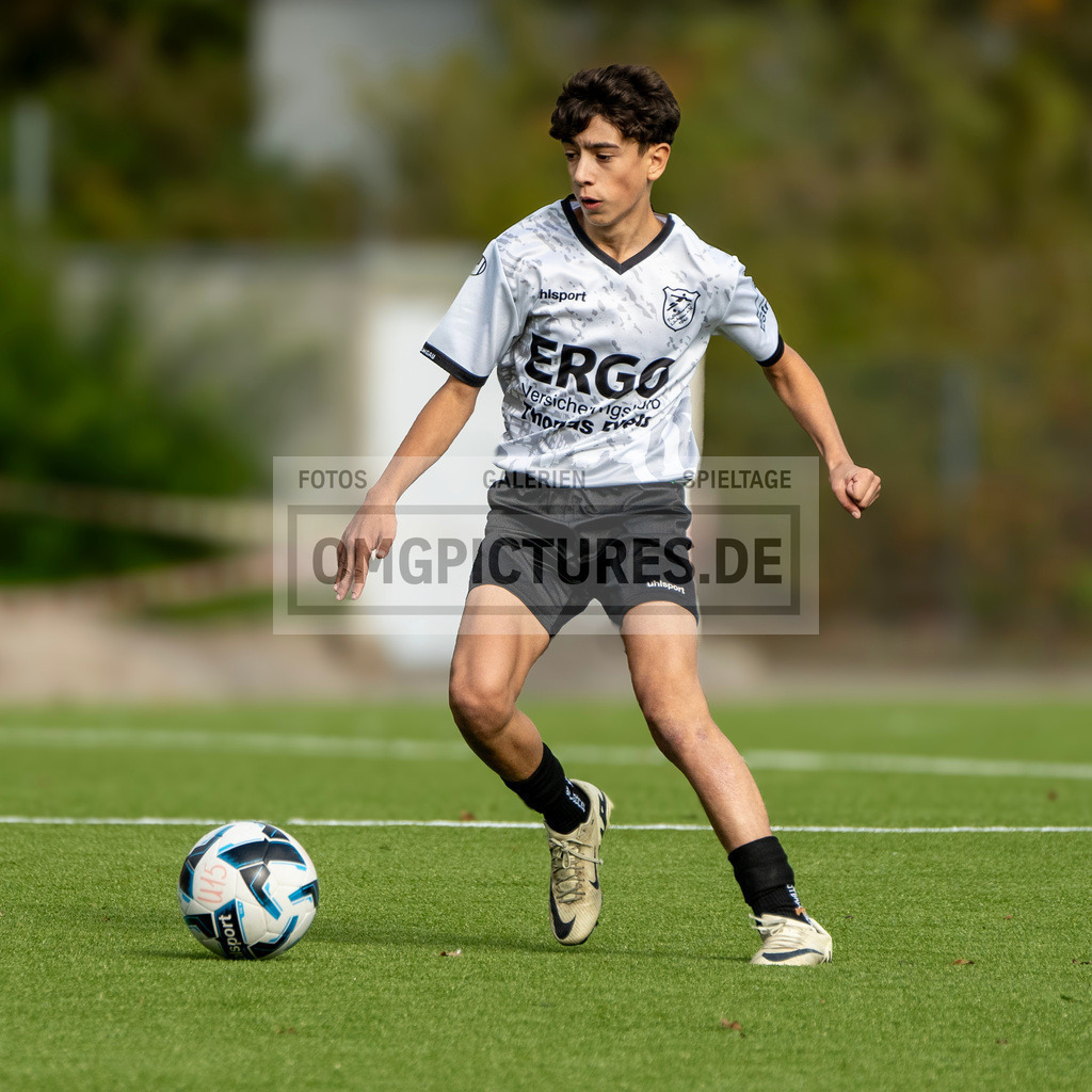 _DSC5285 | www.omgpictures.de, Sportfotograf, Verein, Fotograf, Baden Württemberg, Stuttgart, Heilbronn, omgpictures, Spieltag,  - Realisiert mit Pictrs.com