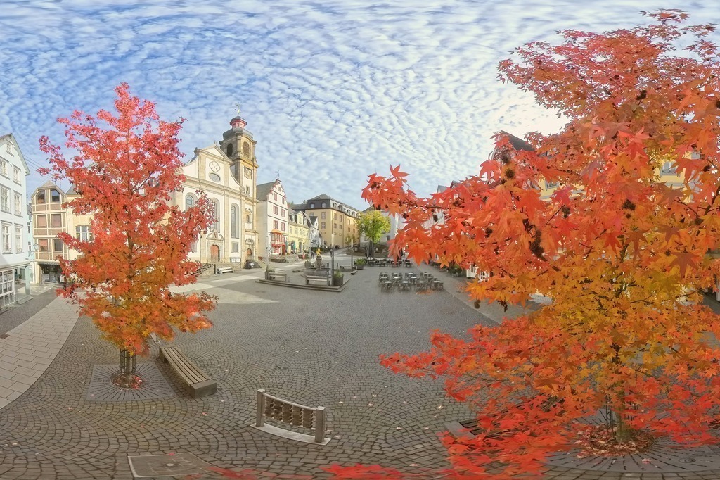 Hachenburg Marktplatz | fototour-deutschland - Realisiert mit Pictrs.com