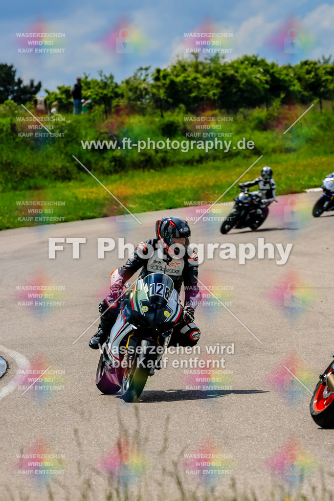MotoTeam-0157 | Hier findet Ihr Bilder von Touristenfahrten auf der Nürburgring Nordschleife oder von anderen Veranstaltungen die ich besucht habe. Viel Spass beim Durch Schauen 