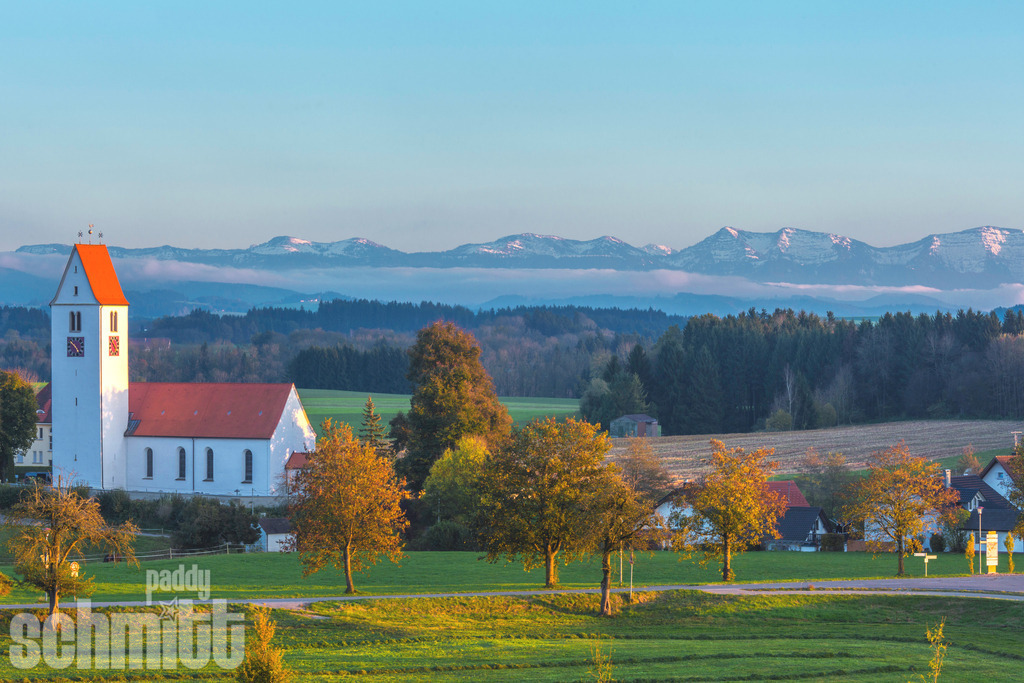 PS-Waltershofen-2026-01 | Entdecke die größte Bildgalerie der Region mit Fotografien aus dem Allgäu, der Bodenseeregion, Oberschwaben, dem Donautal und der Schwäbischen Alb. Landschaften, Luftaufnahmen und Reisefotografie als Wandbild und Fotokunst. - Realisiert mit Pictrs.com