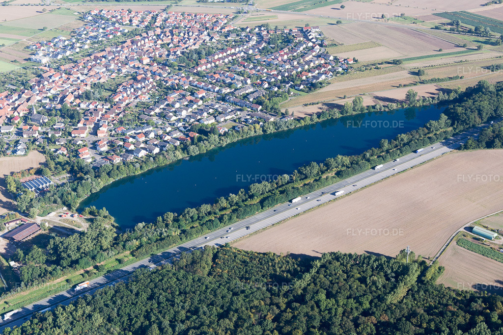Luftbild: Baggersee Büchenau im Ortsteil Büchenau in Bruchsal im Bundesland Baden-Württemberg in Deutschland. Foto: IMG_093936.jpg vom 23.08.2016 durch Werner Riehm/FLY-FOTO.de