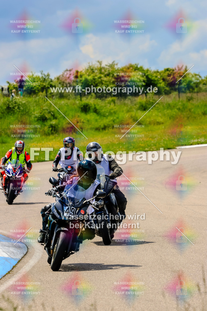 MotoTeam-0127 | Hier findet Ihr Bilder von Touristenfahrten auf der Nürburgring Nordschleife oder von anderen Veranstaltungen die ich besucht habe. Viel Spass beim Durch Schauen 