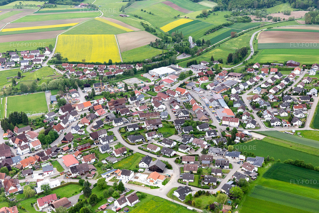 Luftbild: Ortsansicht von Nordosten im Ortsteil Gruol in Haigerloch im Bundesland Baden-Württemberg in Deutschland. Foto: IMG_114718.jpg vom 31.05.2019 durch Werner Riehm/FLY-FOTO.de