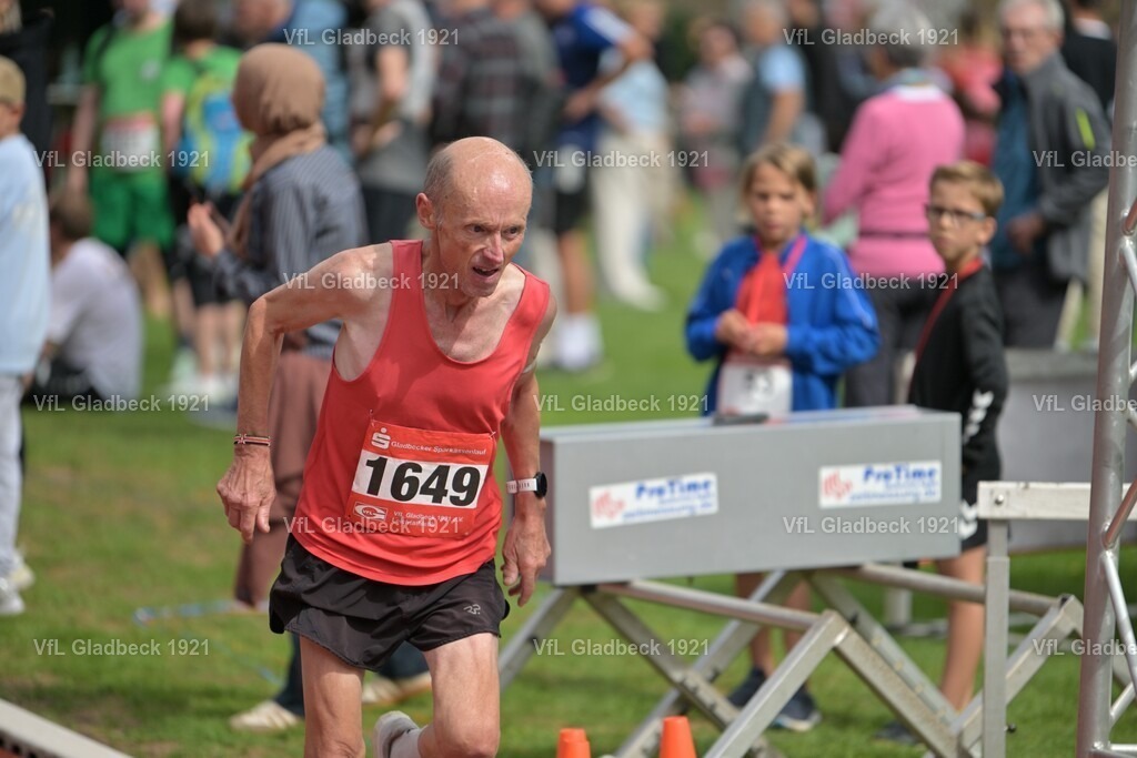 2026-08-23_Sparkassenlauf_10KM_KH_001149 | Die Fotografen - Realisiert mit Pictrs.com