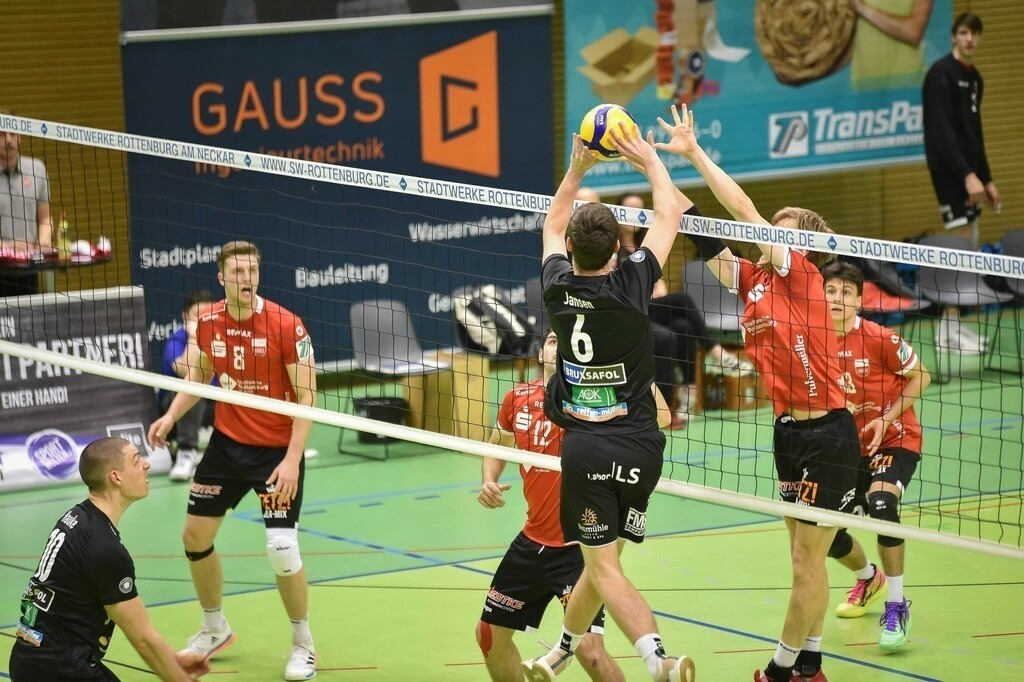 2023-04-01-0440 | Ralph Kunze - Realisiert mit Pictrs.com