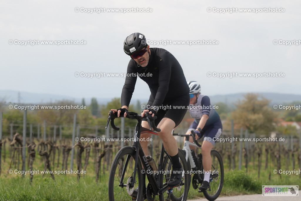 368A5578 | Neusiedlersee Radmarathon 2026@sportshot_your_pictrs #yourpictures#roadtowm2029 #nrm #neusiedlerseeradmarathon #neusiedlersee #neusiedlerseetourismus #burgenland #mörbisch #nrm26 #burgenlandtourismus #voglundco #poweredbyburgenlandtourismus #radsport #rad #marathon #ucigranfondo #visitburgenland #ucigranfondoworldseries
