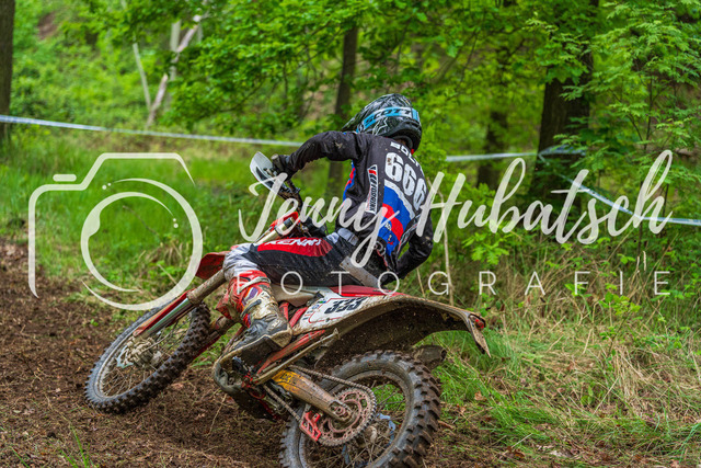 JHF.DEM.Meltewitz.1.301 | jennyhubatsch-endurofotografie