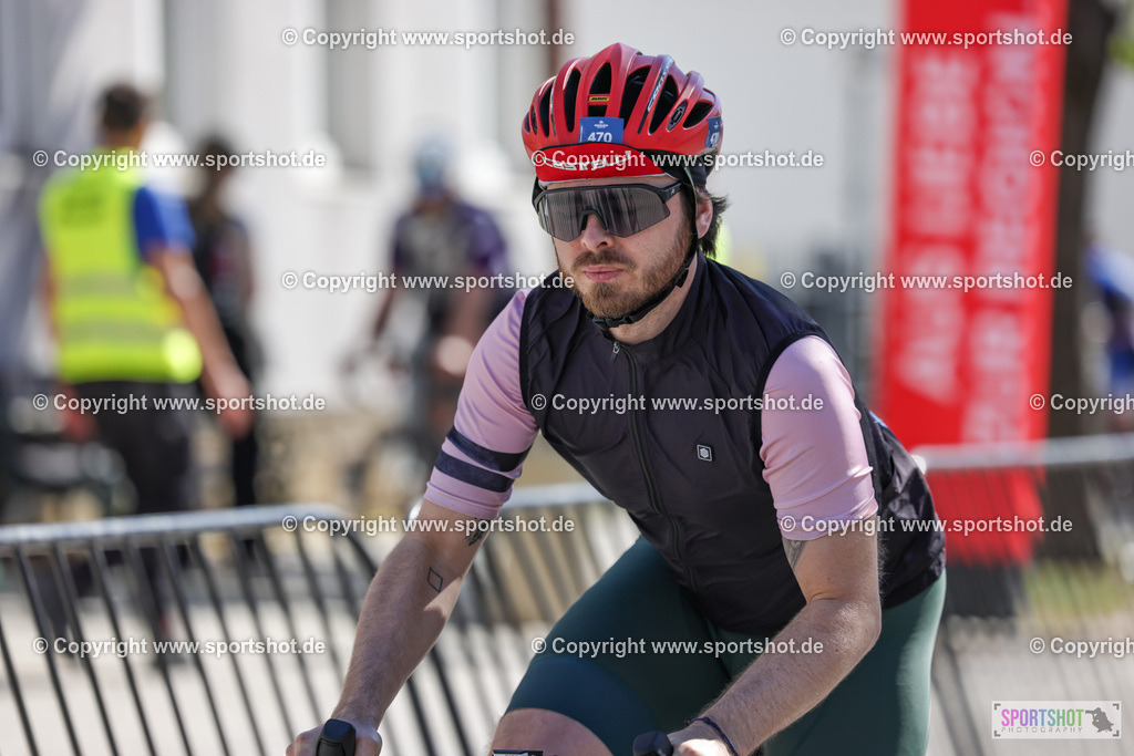 VJ__5393 | Neusiedlersee Radmarathon 2026@sportshot_your_pictrs #yourpictures#roadtowm2029 #nrm #neusiedlerseeradmarathon #neusiedlersee #neusiedlerseetourismus #burgenland #mörbisch #nrm26 #burgenlandtourismus #voglundco #poweredbyburgenlandtourismus #radsport #rad #marathon #ucigranfondo #visitburgenland #ucigranfondoworldseries