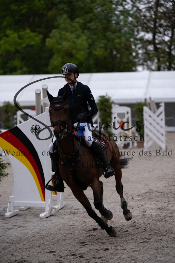 A7V00358 | Turnier/Reitfotograf