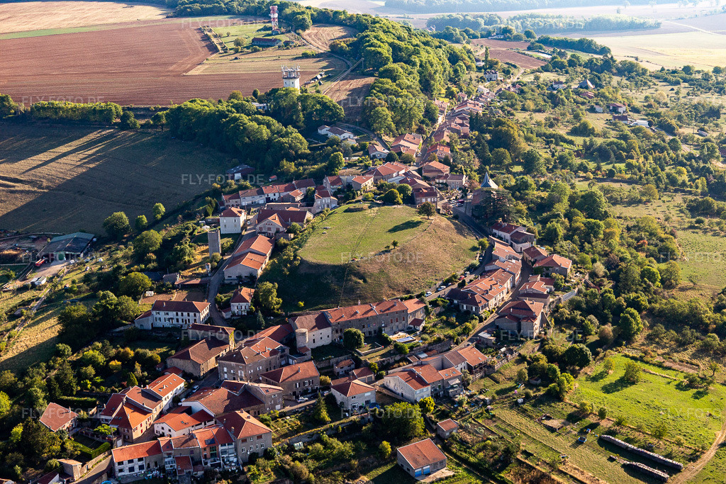 Luftbild: Ortsansicht in Amance im Bundesland Meurthe-et-Moselle in Frankreich. Foto: IMG_118166.jpg vom 15.09.2019 durch Werner Riehm/FLY-FOTO.de