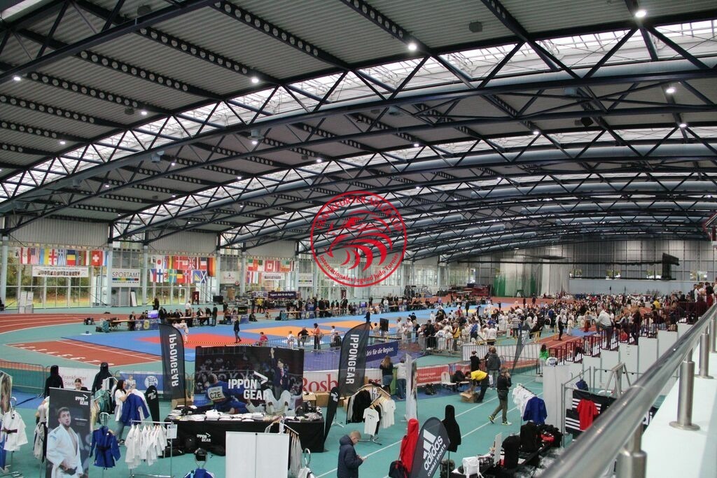 IMG_3585 | Fotos vom Adler Cup - Pictures from Adler Cup

Hier findet Ihr alle Eindrücke und großen Momente der Adler Cup Wochenenden. Here you will find all impressions and great moments of the Adler Cup weekends. - Realisiert mit Pictrs.com