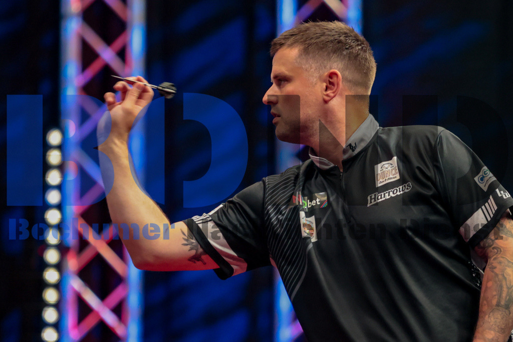 PDC European Darts Open 2024 | {headline}(Foto: Sebastian Sendlak / BOND) - Realisiert mit Pictrs.com