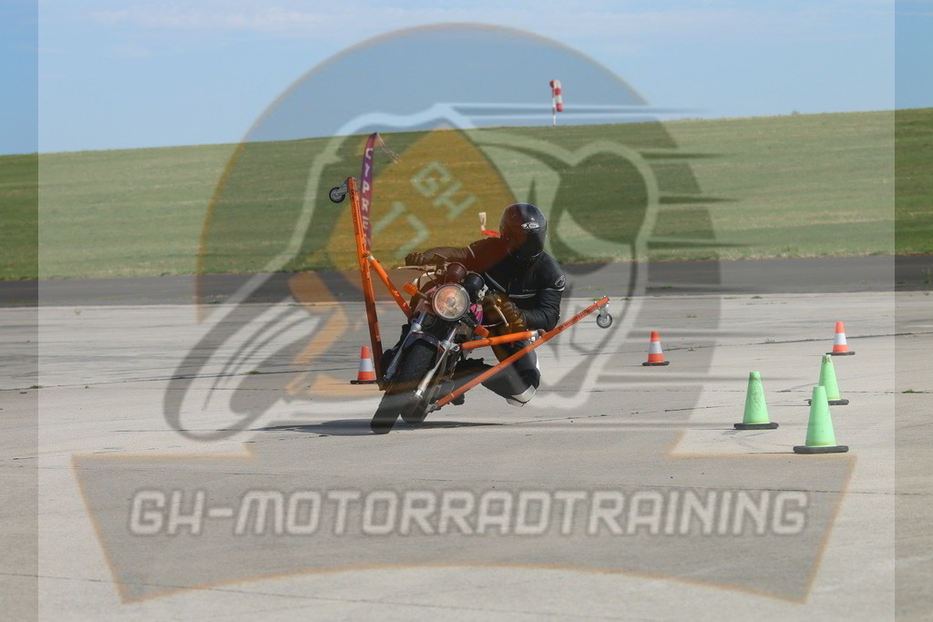 IMG_3890 | gh-motorradtraining-foto.de - Realisiert mit Pictrs.com