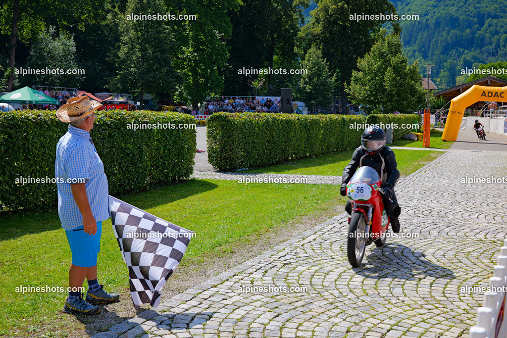 P1014772 | Erleben Sie atemberaubende, hochqualitative Fotos Ihrer Fahrt entlang der malerischen Alpenstraßen. Besuchen Sie alpineshots.com, um professionelle Aufnahmen Ihrer unvergesslichen Reise zu finden und zu kaufen - Realisiert mit Pictrs.com