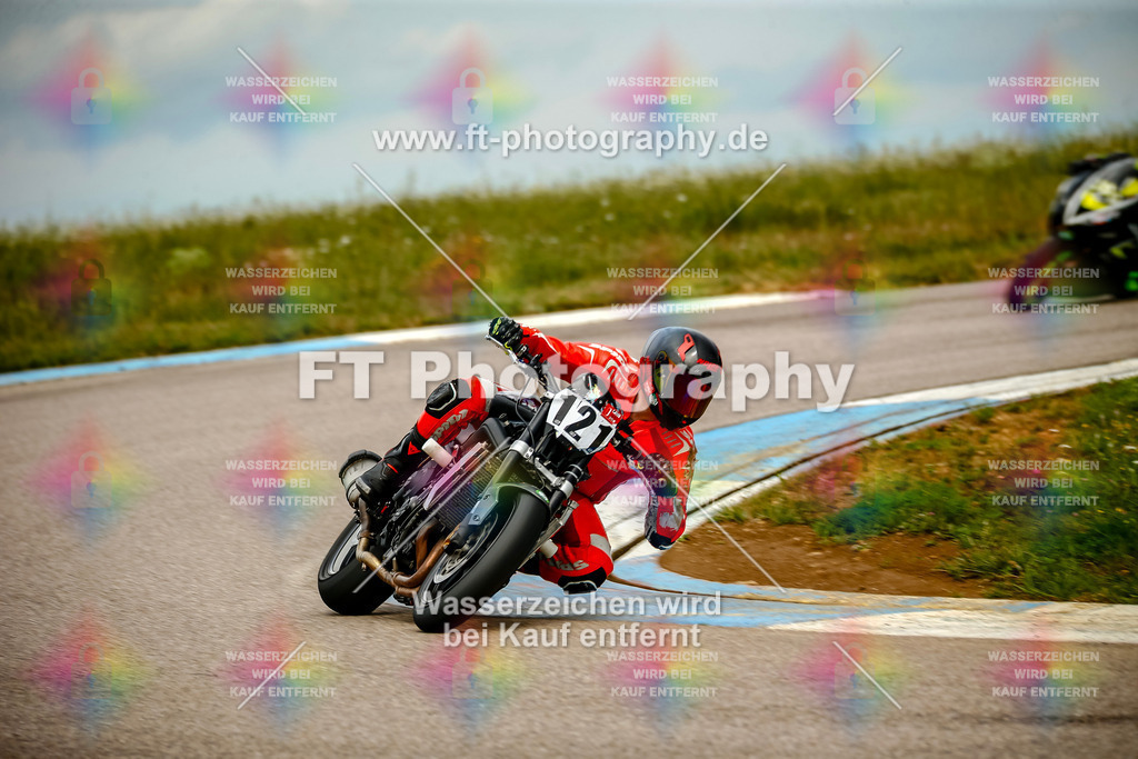 Chambley Juli-2809 | Hier findet Ihr Bilder von Touristenfahrten auf der Nürburgring Nordschleife oder von anderen Veranstaltungen die ich besucht habe. Viel Spass beim Durch Schauen 