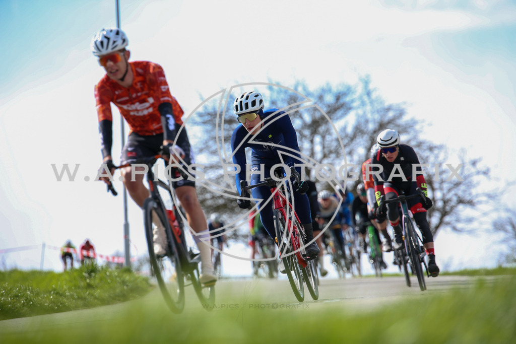 ..... | LEONDING,AUSTRIA,24.März.24 - 63.Radsaisoneröffnungsrennen Leonding Road Cycling League , Image shows: 
Photo: WAPICS / Andreas Willdoner