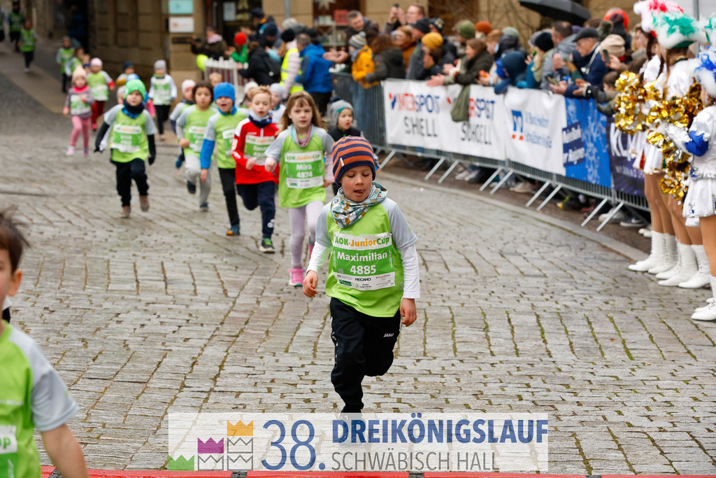 400m AOK Junior Cup | 3 Koenigslauf 2024 400m AOK Junior Cup - Realisiert mit Pictrs.com