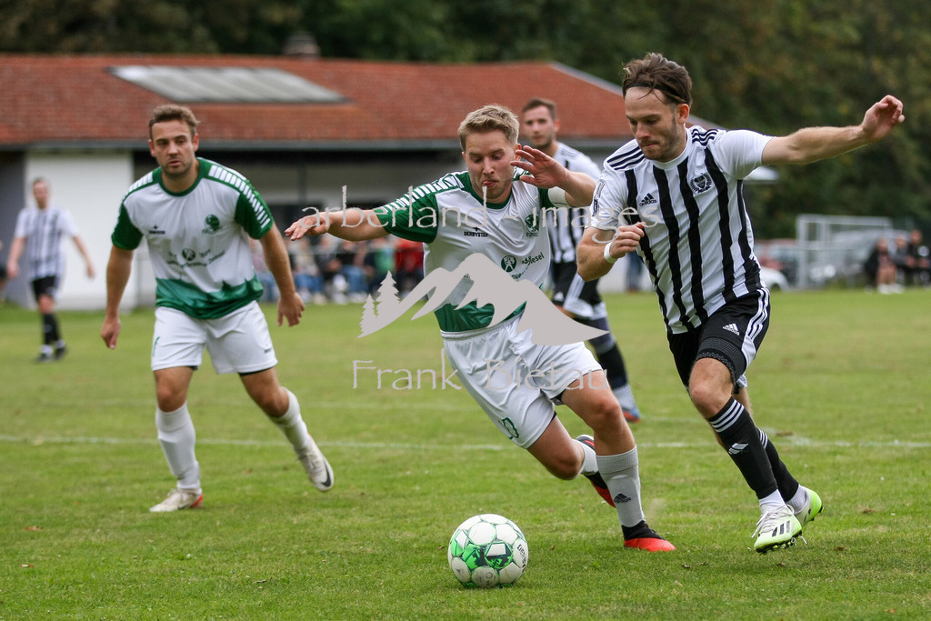 993T0720-2 | mitte v.l. Krafiss, Irschina