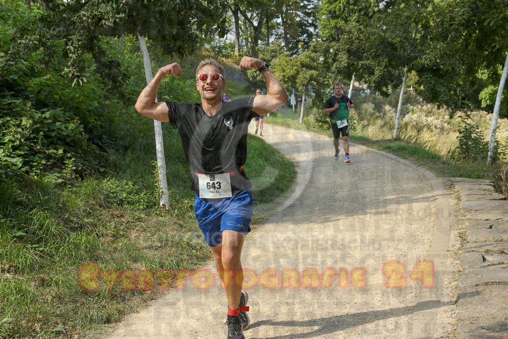 250824_1442_EX1_7215 | Sportfotografie im Rhein-Sieg Kreis, Köln, Bonn, NRW, Rheinland Pfalz, Hessen, etc. Unser Tätigkeitsfeld umfasst den Laufsport vom Volkslauf über den Marathon, Duathlon, Triathon bis zum Ultralauf wie Kölnpfad Ultra oder Schindertrail.