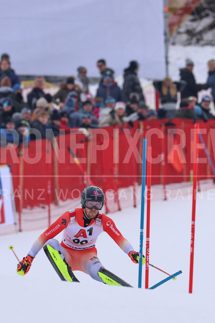 Audi FIS Ski World Cup: Men’s Slalom – Hahnenkamm Race, Kitzbuehel | Kitzbuehel, Austria, 25.Jan.26 - Alpine Skiing - FIS World Cup, Hahnenkamm Race, Slalom, men. The image shows SIMONET Sandro (SUI, Nordica).