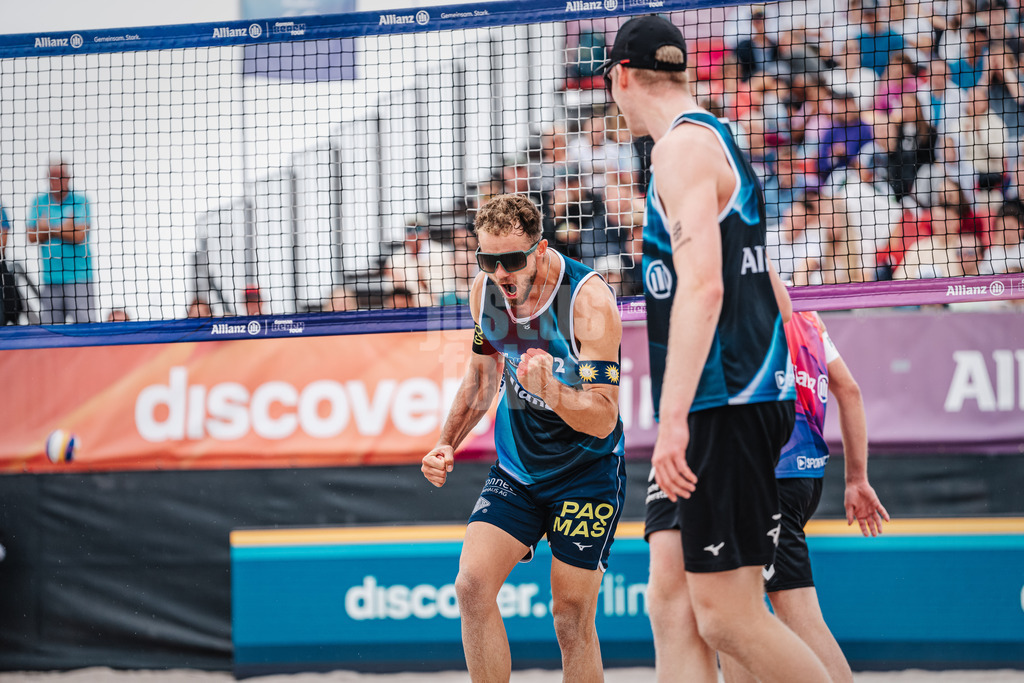 Beachvolleyball | Männer | Allianz German Beach Tour 2024 | Tourstop Kühlungsborn 2 | 18.08.2024 | Jonas Sagstetter jubelt