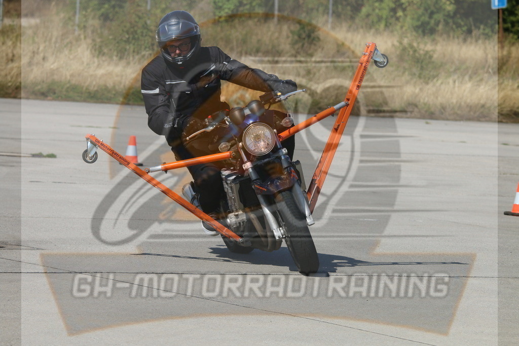 IMG_3582 | gh-motorradtraining-foto.de - Realisiert mit Pictrs.com