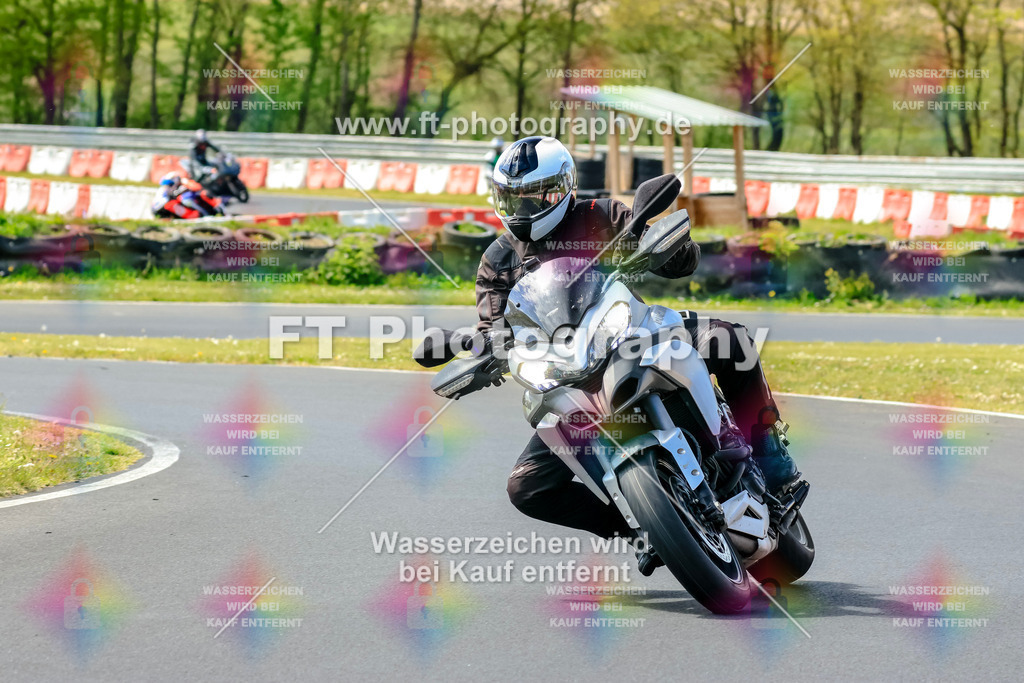 _OTO2385 | Hier findet Ihr Bilder von Touristenfahrten auf der Nürburgring Nordschleife oder von anderen Veranstaltungen die ich besucht habe. Viel Spass beim Durch Schauen 