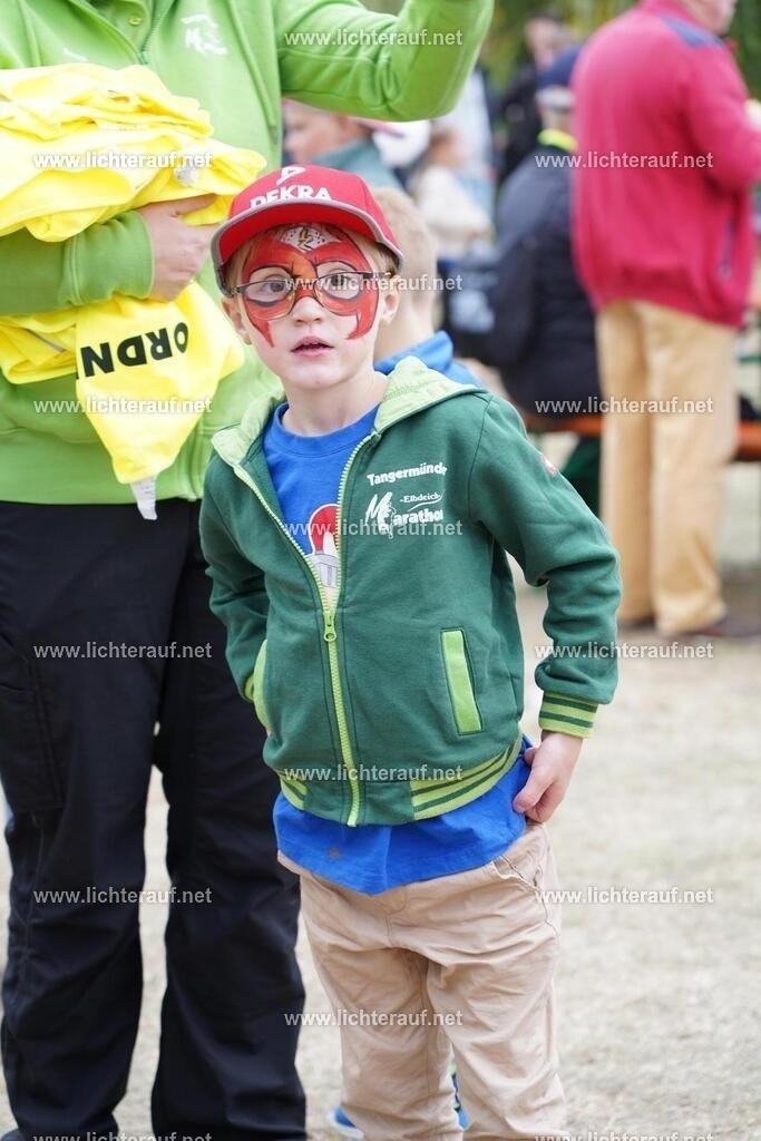 DSC05032 | Lichterlauf  - Realized with Pictrs.com