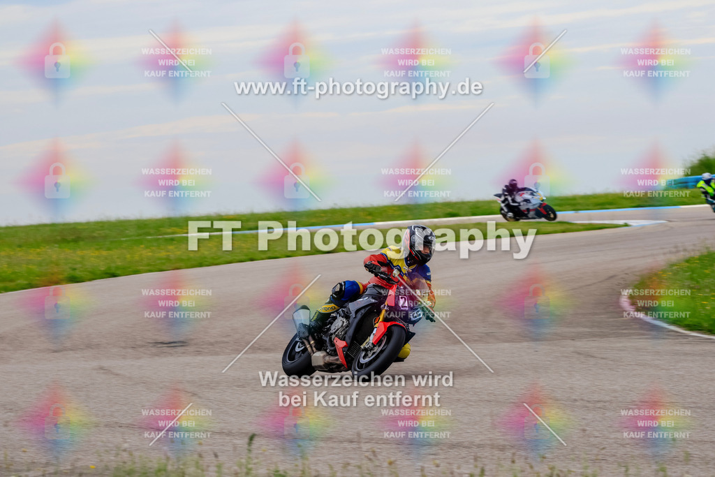 MotoTeam-1914 | Hier findet Ihr Bilder von Touristenfahrten auf der Nürburgring Nordschleife oder von anderen Veranstaltungen die ich besucht habe. Viel Spass beim Durch Schauen 