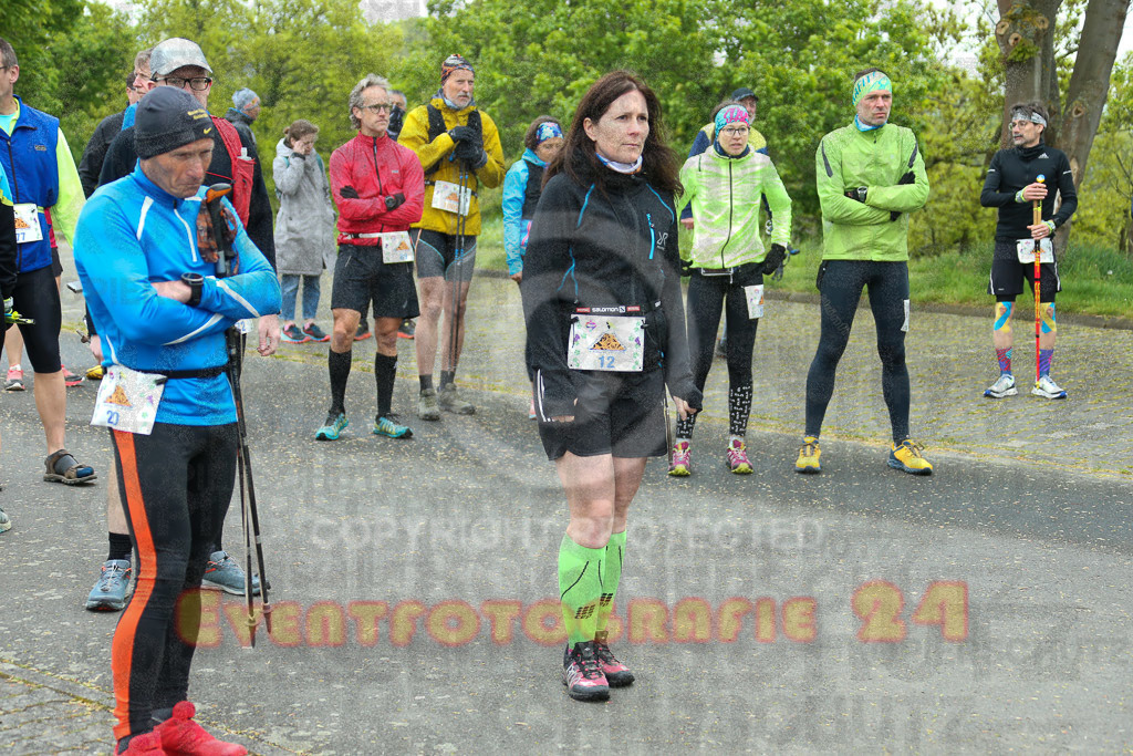 220430_0955_EX1_5625 | Sportfotografie im Rhein-Sieg Kreis, Köln, Bonn, NRW, Rheinland Pfalz, Hessen, etc. Unser Tätigkeitsfeld umfasst den Laufsport vom Volkslauf über den Marathon, Duathlon, Triathon bis zum Ultralauf wie Kölnpfad Ultra oder Schindertrail.