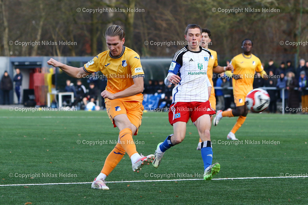 NH_HamburgerSVU19_TSG1899HoffenheimU19_JuniorenDFBPokal_17122023 | #14 Marlon Freddy Frey (TSG 1899 Hoffenheim U19)

Viertelfinale I Junioren DFB-Pokal I 17.12.2023