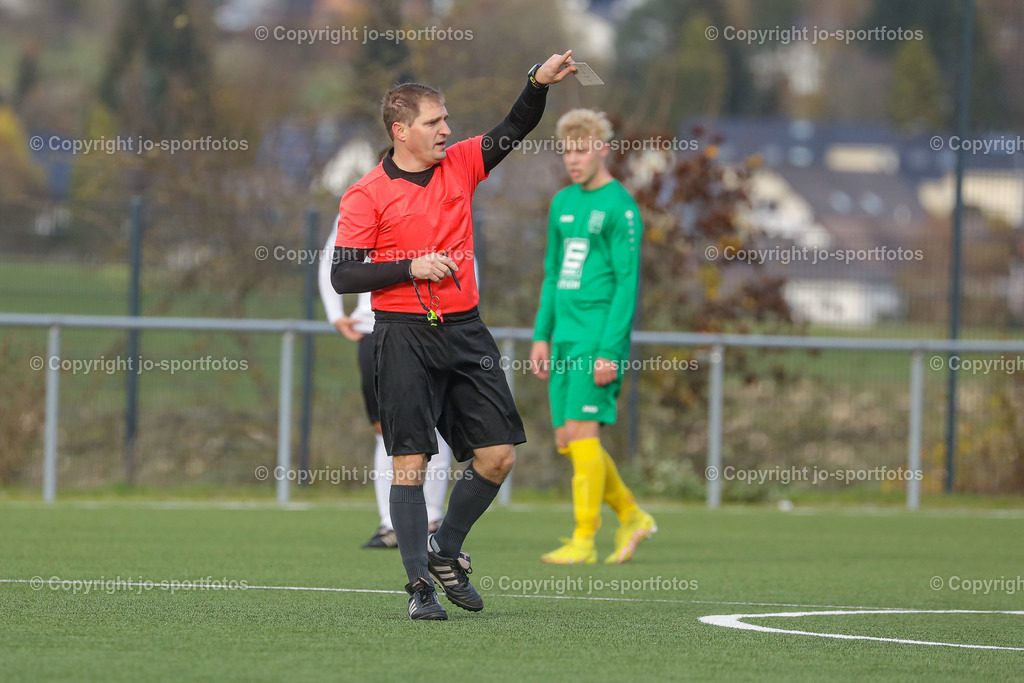 870A0978 | 05.11.2022; Kreisliga B Dillenburg; Kunstrasenplatz Manderbach; FSV Manderbach - TSV Eibach; Ergebnis: 1:4 (0:2)