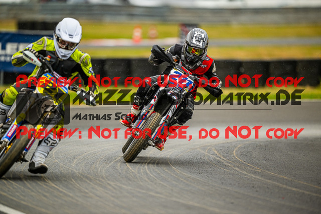 MaZZes_FotoMatrix_230701_2154 | S4