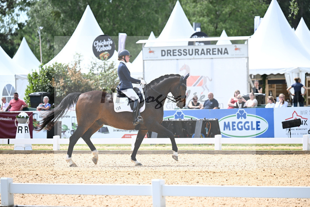 Wallenborn_Fly Plus_11256963 | hf-fotografie - Realisiert mit Pictrs.com