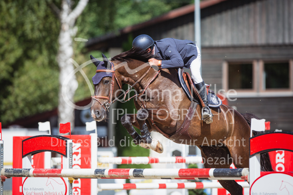 220828_Delbrueck_GrosserPreis-626 | Deine schönsten Turniermomente als professionelle Fotos! Entdecke hochwertige Pferdesport-Fotografie im Online-Shop. Jetzt Fotos finden & bestellen!