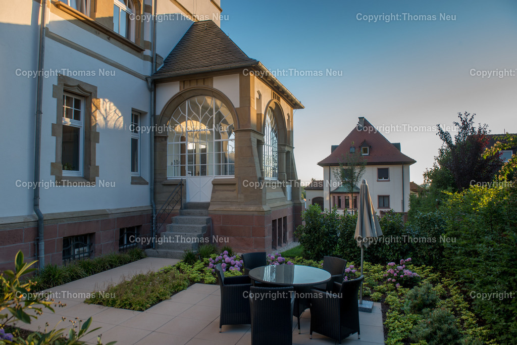 Villa-99 | Stadtmagazin 66, Metzendorf Rundweg, Metzendorf Architektur Hochstraße 2, 2,  ,Bild: Thomas Neu