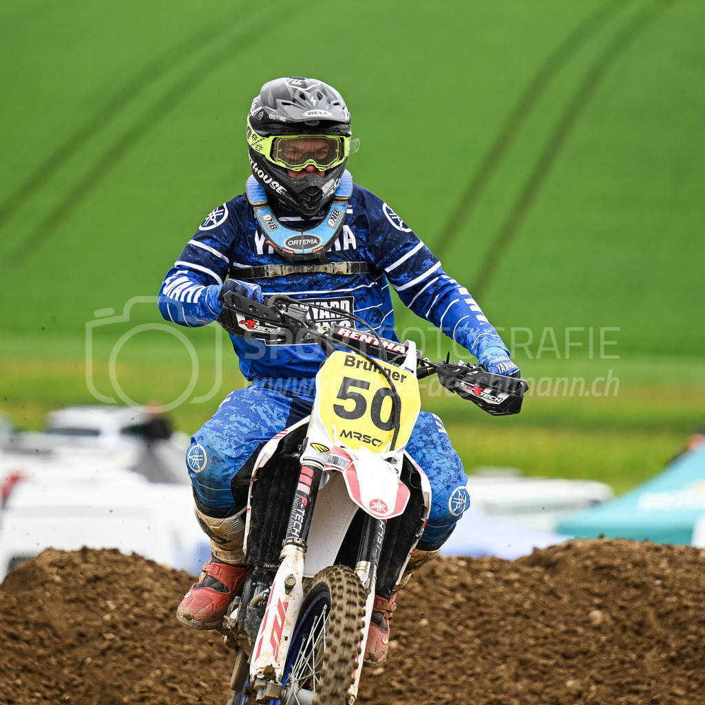 Motocross Schlatt bei Winterthur - 30. April 2023 | #50 Brunner Markus aus Muri AG (CH) auf Yamaha YZ 450 F in der Kategorie Senioren am Motocross Schlatt bei Winterthur, 30. April 2023. 
Instagram: @mx_schlatt | @mc_wila | @sam_schweiz
Bild: Sportfotografie Markus Aeschimann | www.markus-aeschimann.ch - Realisiert mit Pictrs.com