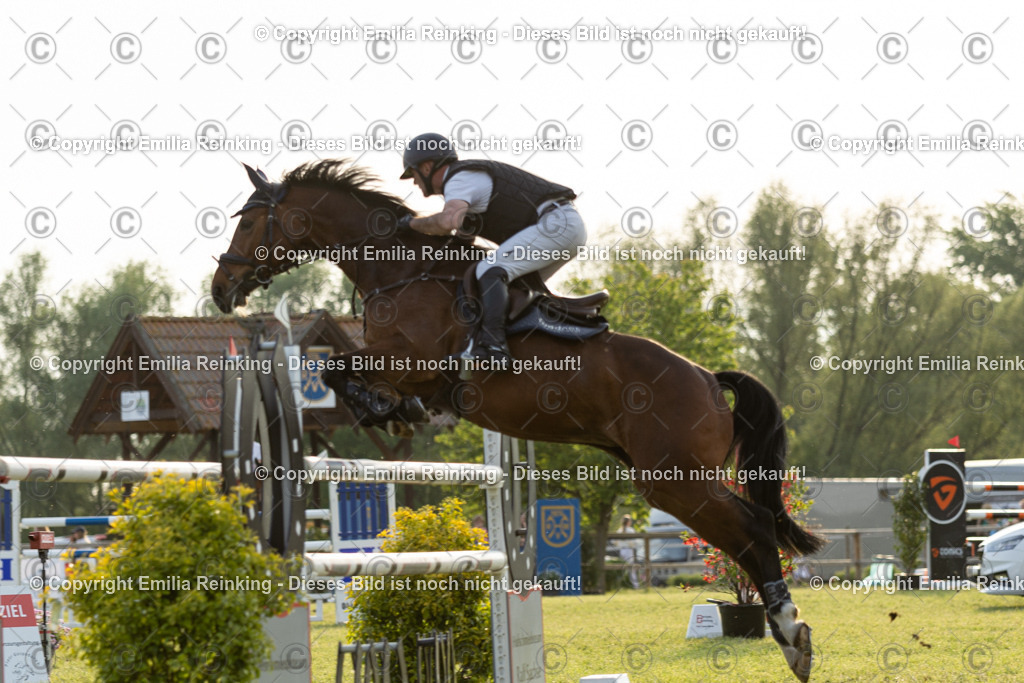 CL5A1349 | Emilia Reinking Fotografie - Realisiert mit Pictrs.com