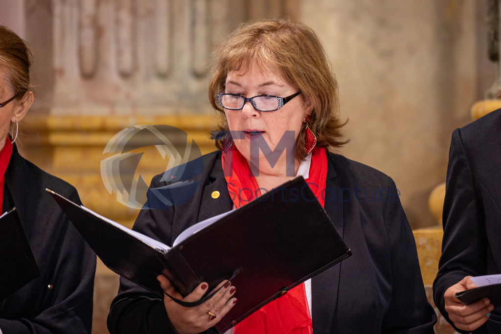 RR5M7740 | Firmung Klagenfurt-Dom 19.05.2024 8 Uhr